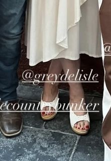 Grey DeLisle feet photo 16