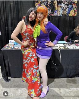 Grey DeLisle feet photo 11
