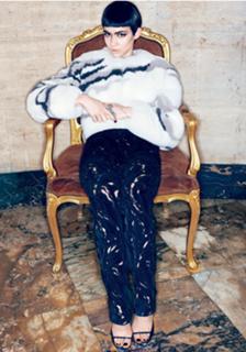 Grimes feet photo thumbnail