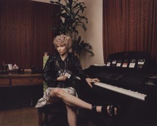 Grimes feet photo thumbnail