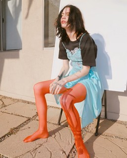 Grimes feet photo thumbnail