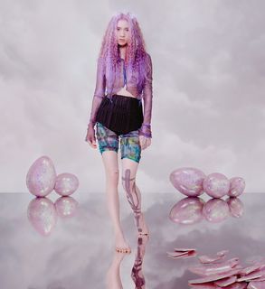 Grimes feet photo thumbnail