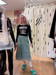 Grimes feet photo 5