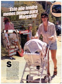 Griselda Siciliani feet photo 2