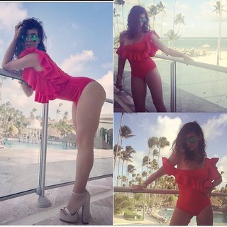 Griselda Siciliani feet photo 14