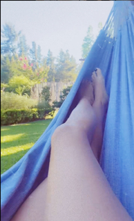 Griselda Siciliani feet photo 1