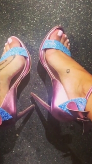 Guendalina Canessa feet photo 5