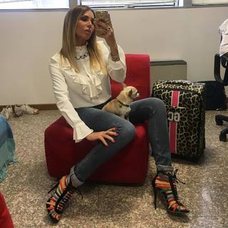 Guendalina Canessa feet photo 4