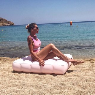 Guendalina Canessa feet photo 2
