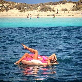 Guendalina Canessa feet photo 18