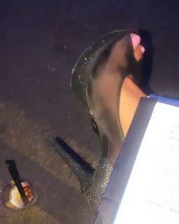 Guendalina Canessa feet photo 12