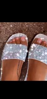 Guendalina Canessa feet photo 12