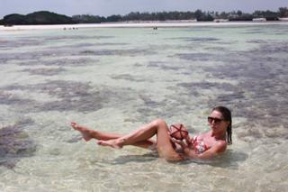 Guendalina Canessa feet photo 15