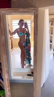 Guendalina Canessa feet photo 10