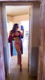 Guendalina Canessa feet photo 8