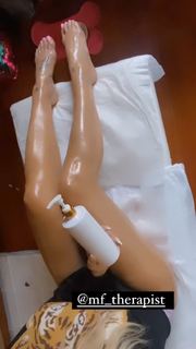 Guendalina Canessa feet photo 7