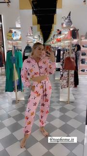 Guendalina Canessa feet photo 3