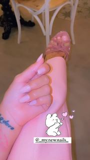 Guendalina Canessa feet photo 3