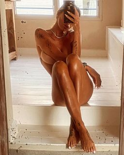 Guendalina Canessa feet photo 18
