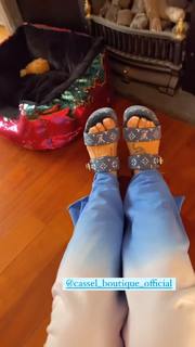 Guendalina Canessa feet photo 13