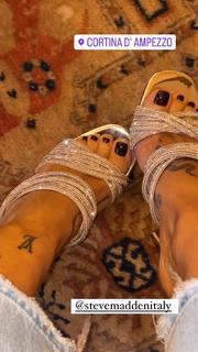 Guendalina Canessa feet photo 12