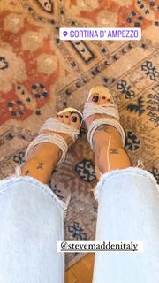 Guendalina Canessa feet photo 10
