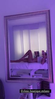 Guendalina Canessa feet photo 8