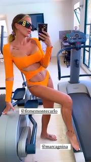 Guendalina Canessa feet photo 7