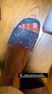 Guendalina Canessa feet photo 1