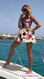 Guendalina Canessa feet photo 10