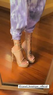 Guendalina Canessa feet photo 3