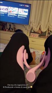 Guendalina Tavassi feet photo 9