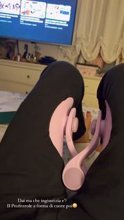 Guendalina Tavassi feet photo 3