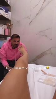 Guendalina Tavassi feet photo 10
