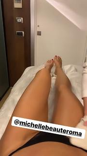 Guendalina Tavassi feet photo 3