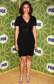 Gugu Mbatha-Raw feet photo thumbnail
