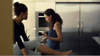 Gugu Mbatha-Raw feet photo thumbnail