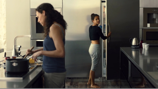 Gugu Mbatha-Raw feet photo thumbnail