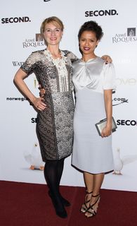 Gugu Mbatha-Raw feet photo thumbnail