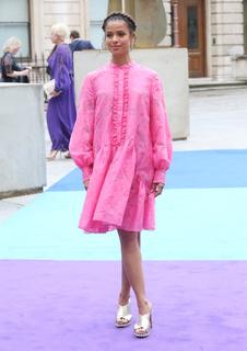 Gugu Mbatha-Raw feet photo thumbnail