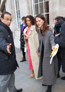 Gugu Mbatha-Raw feet photo thumbnail