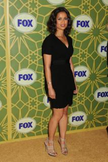 Gugu Mbatha-Raw feet photo thumbnail