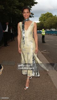Gugu Mbatha-Raw feet photo thumbnail