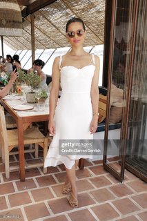 Gugu Mbatha-Raw feet photo thumbnail