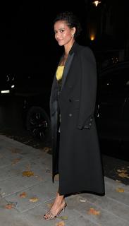 Gugu Mbatha-Raw feet photo thumbnail
