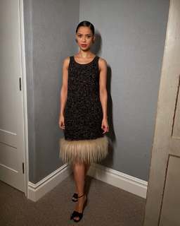 Gugu Mbatha-Raw feet photo thumbnail