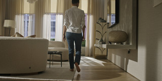 Gugu Mbatha-Raw feet photo thumbnail