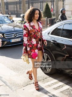 Gugu Mbatha-Raw feet photo 2