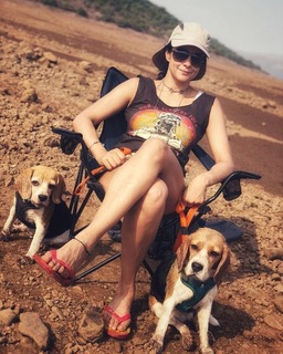 Gul Panag feet photo 4