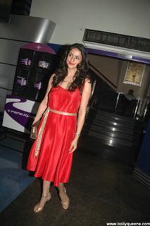 Gul Panag feet photo 16